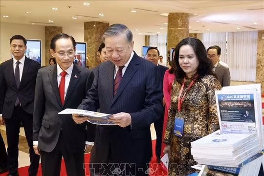 Tổng Bí thư, Chủ tịch nước Tô Lâm dự Phiên khai mạc toàn thể Hội nghị Ngoại giao lần thứ 33
