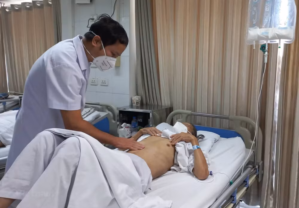 ngay cang co nhieu nguoi tre hon o viet nam bi mac benh ung thu hinh 1