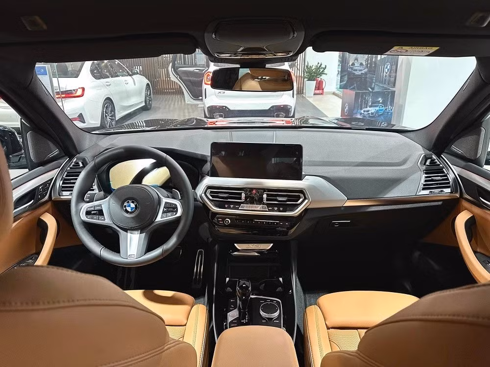 bmw x3 hang sang giam gia len toi 90 trieu dong tai dai ly hinh 2