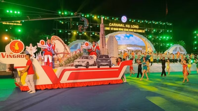 nhieu hoat dong hap dan tai le hoi carnaval ha long 2023 hinh 4