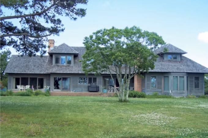Căn nhà trên phố Boldwater, Edgartown Great Pond, rao bán với giá 3,85 triệu USD.