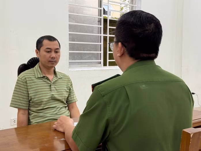 Vụ án Giết người Đà Nẵng: Người đàn ông tông xe rồi chém anh họ giữa đêm - Ảnh 1.