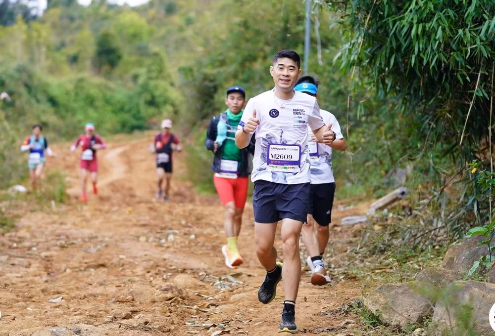 an tuong giai chay dia hinh cu ly sieu dai dau tien tai tay nguyen hinh 4