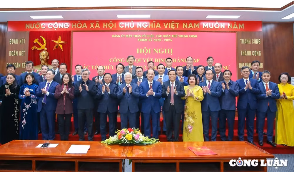 cong bo quyet dinh thanh lap dang bo trung uong hoi nha bao viet nam hinh 4