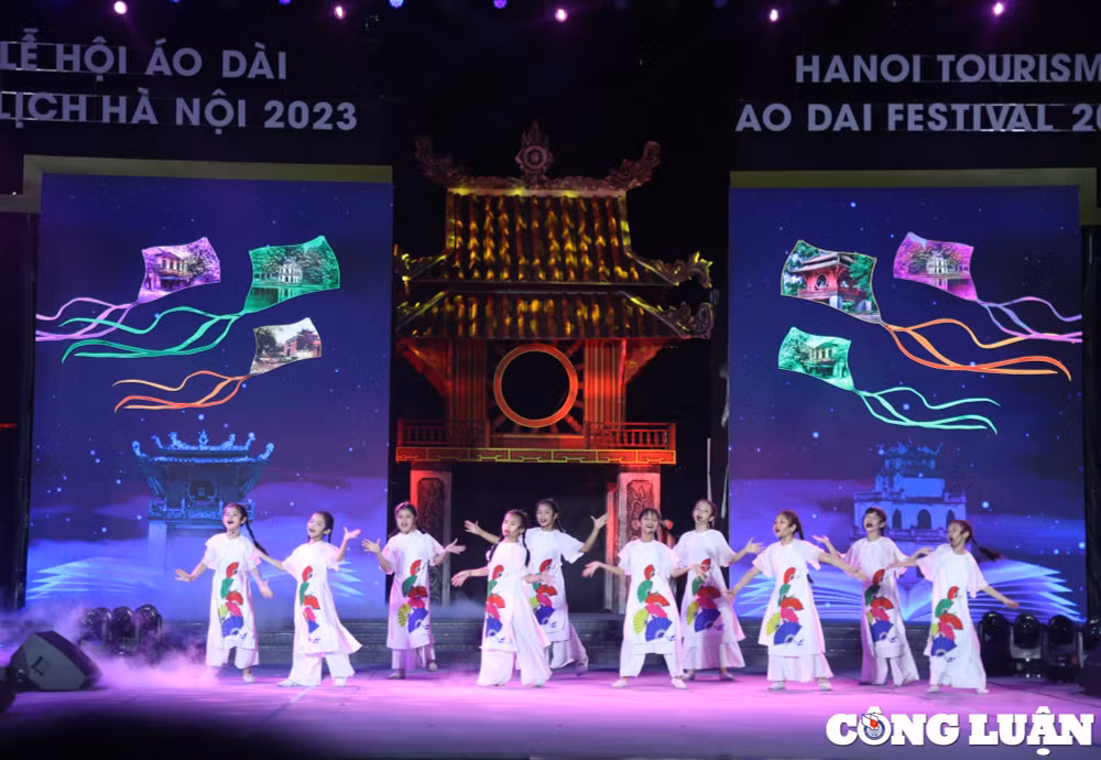 an tuong chuong trinh khai mac le hoi ao dai du lich ha noi 2023 hinh 18