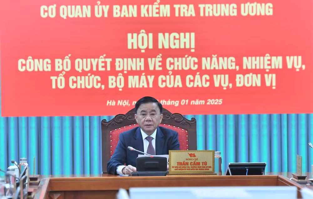cong bo quyet dinh ve chuc nang nhiem vu to chuc bo may cua co quan ubkt trung uong hinh 1