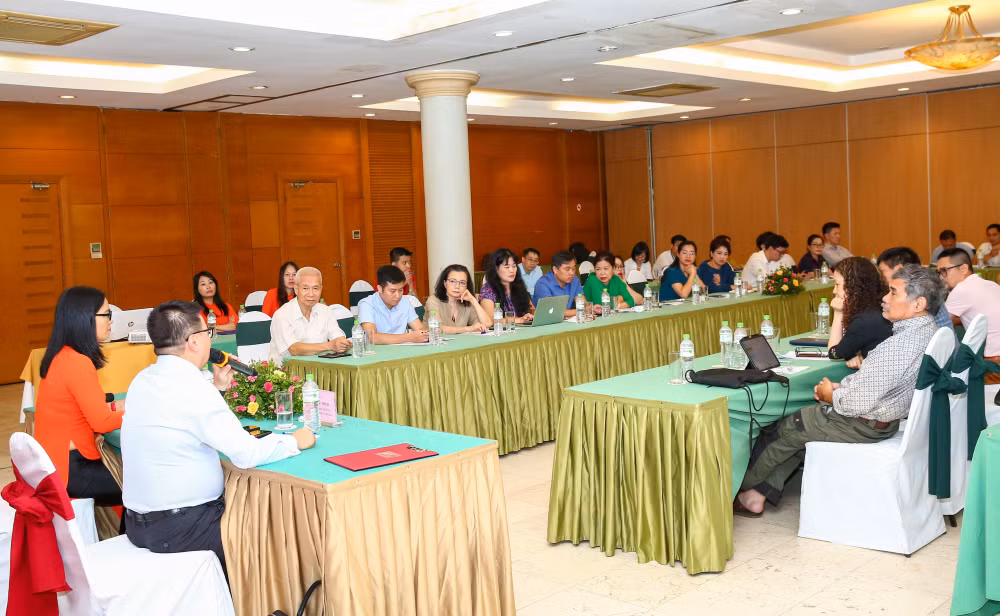 dao tao va duoc dao tao deu phai nang cao tinh chuyen nghiep hinh 1
