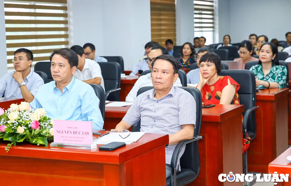 du kien se co giai dac biet trong co cau giai thuong bao chi tuyen truyen ve su dung nang luong tiet kiem hinh 1