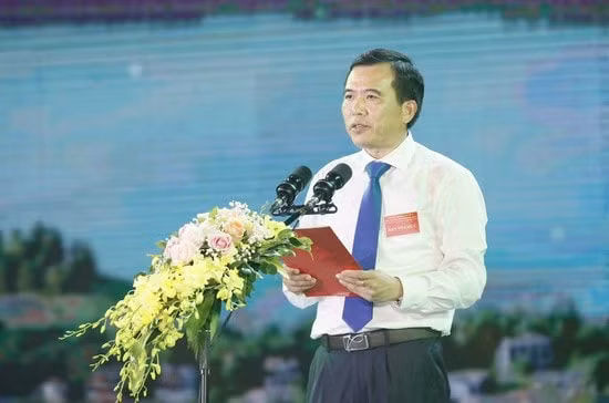 phu tho hang nghin nguoi tham du le khai mac tuan du lich thanh thuy nam 2022 hinh 5