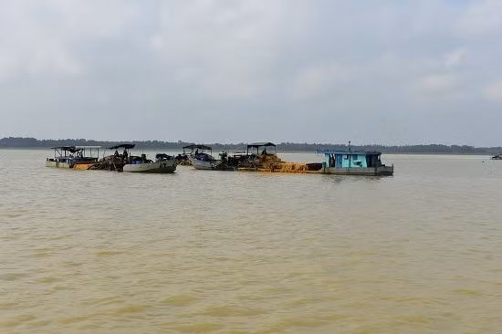 Hồ Dầu Tiếng