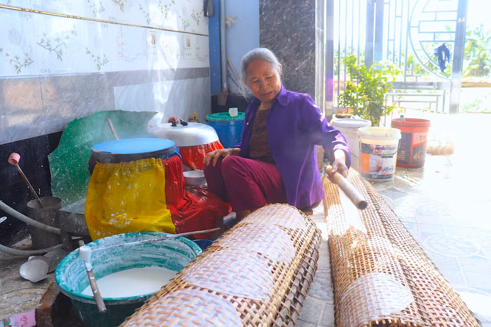 ruc lua lang banh da thieu hoa hinh 1