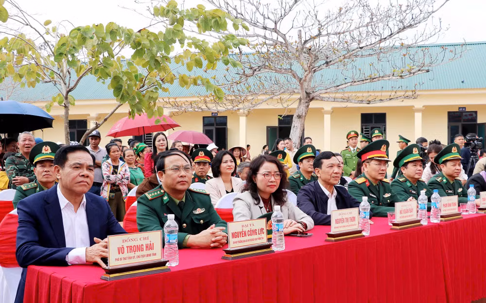 Chủ tịch UBND tỉnh nghệ