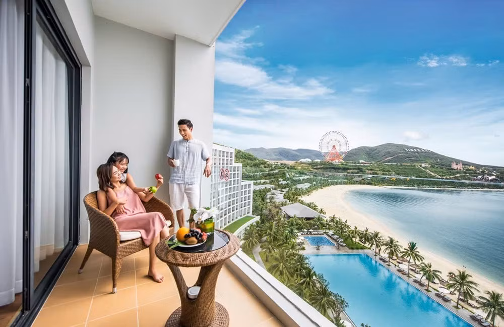 Dịch vụ nâng hạng phòng hướng biển tại Vinpearl