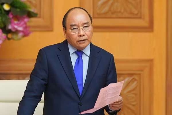 Thủ tướng Nguyễn Xuân Phúc yêu cầu có biện pháp đồng bộ, quyết liệt để ngăn chặn có hiệu quả dịch nCoV. Ảnh: VGP