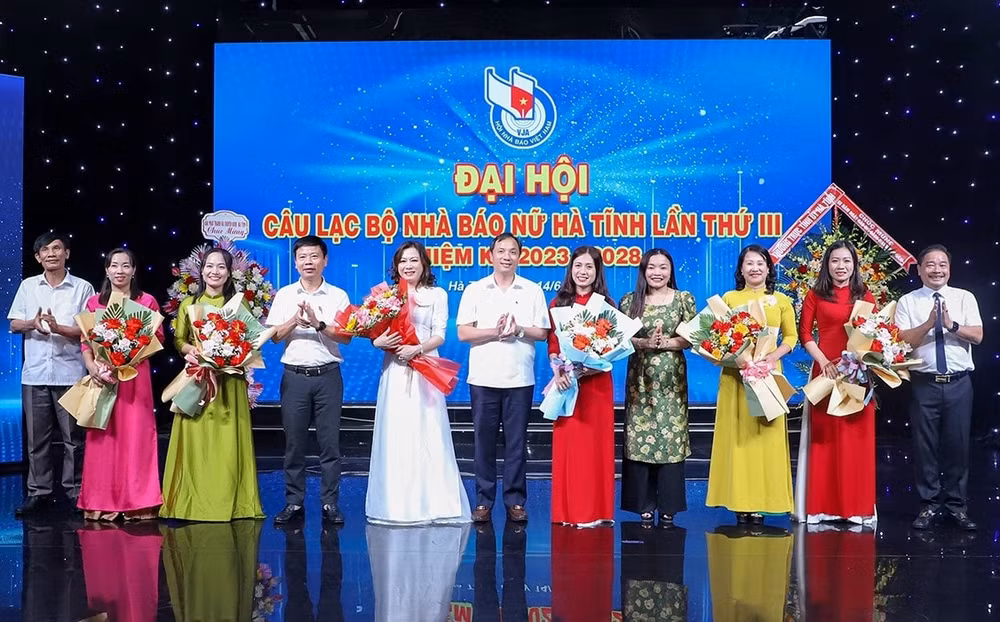 dai hoi cau lac bo nha bao nu ha tinh lan thu iii nhiem ky 2023 2028 hinh 5
