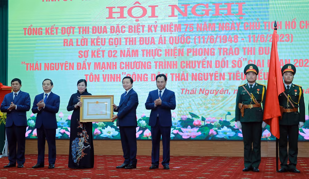 can them nhieu phong trao thi dua de khong bo lo chuyen tau cach mang cong nghiep lan thu tu hinh 2