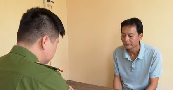 khoi to can bo dia chinh xa chiem doat tien cua nhieu ho dan khi lam so do hinh 1