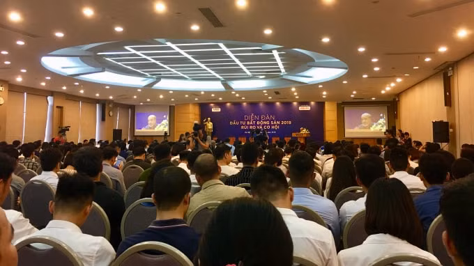Toàn cảnh Diễn đàn 