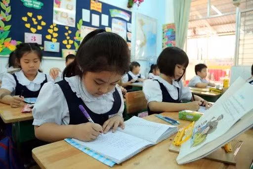 Học sinh tiểu học sẽ được xếp loại, đánh giá trong Chương trình giáo dục phổ thông mới (ảnh TL)