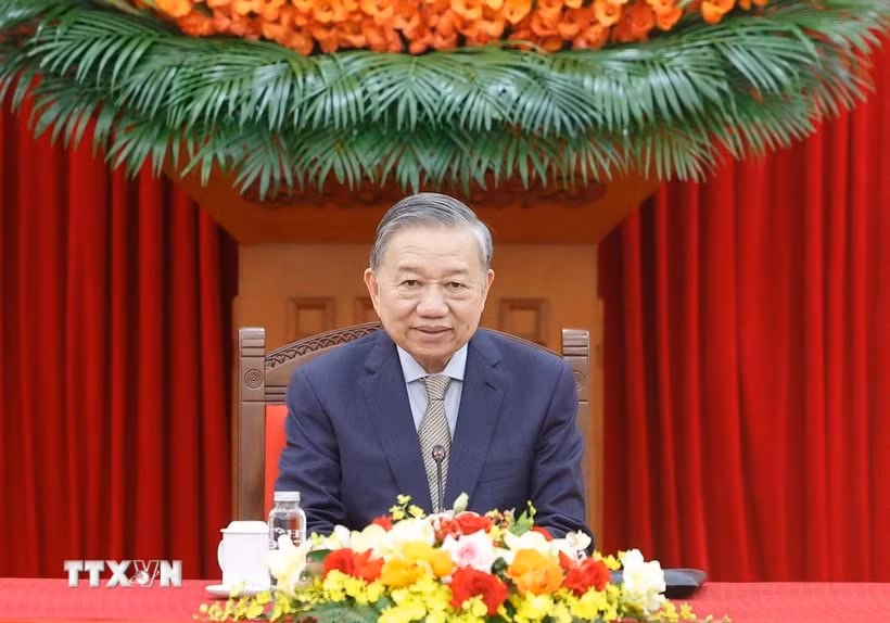 Tổng Bí thư Tô Lâm điện đàm Tổng thống Hàn Quốc Lee Jae Myung. (Ảnh: Thống Nhất/TTXVN)