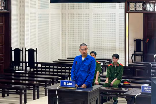 Người đàn ông thuê ô tô tự lái rồi mang đi cầm cố lấy tiền tiêu xài cá nhân