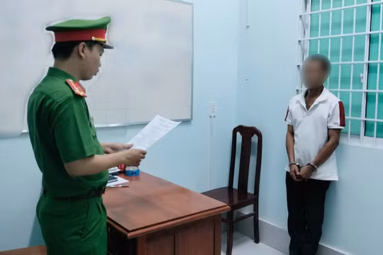 Vĩnh Long: Tạm giữ người cha nhiều lần hiếp dâm con gái dưới 16 tuổi