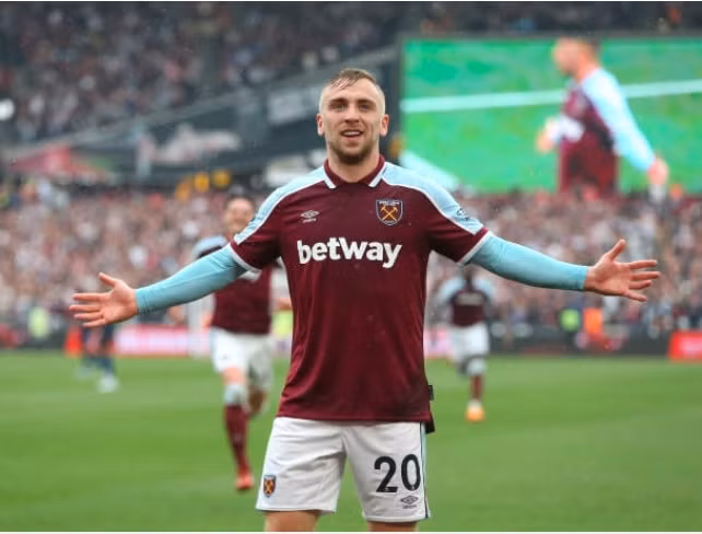 hoa west ham 2 2 man city mat loi the trong cuoc dua vo dich ngoai hang anh hinh 1