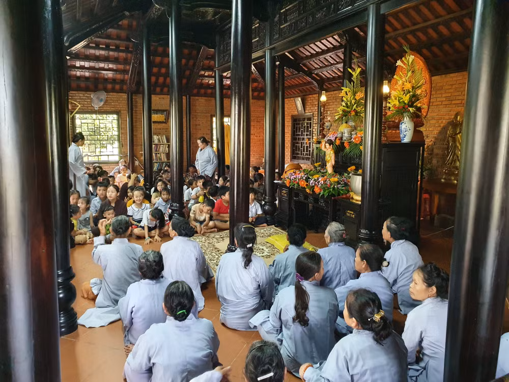 lung linh mua phat dan tai co do hue hinh 5