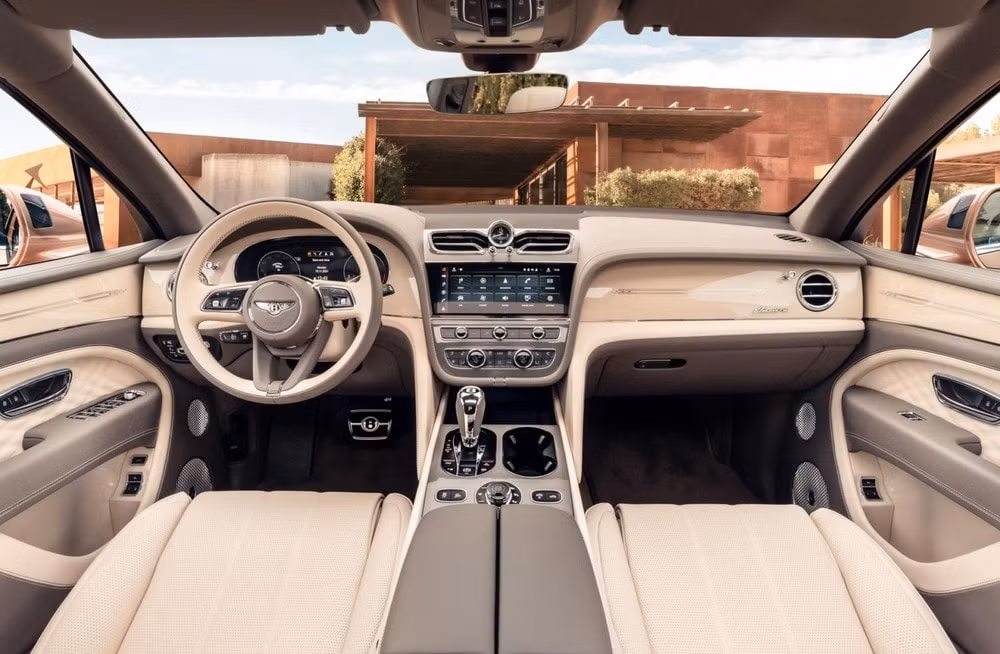bentley ra mat bentayga phien ban truc co so keo dai nang tam dong xe suv sieu sang hinh 3