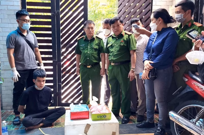 nong bat nhieu doi tuong trong duong day dua ma tuy tu duc ve viet nam hinh 1