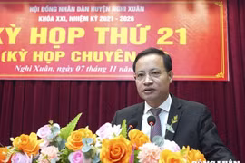 Đồng chí Nguyễn Văn Hiếu được bầu giữ chức Chủ tịch UBND huyện Nghi Xuân