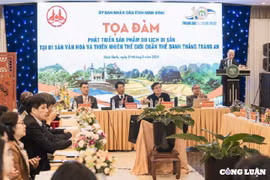 Tìm hướng phát triển sản phẩm du lịch di sản tại Quần thể danh thắng Tràng An