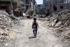 Năm học mới ở Gaza bắt đầu với tất cả các lớp học đóng cửa