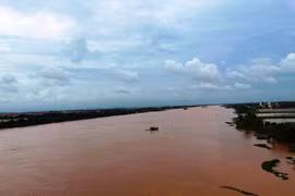 Hải Dương họp khẩn ứng phó với lũ và bảo vệ các trọng điểm đê điều xung yếu