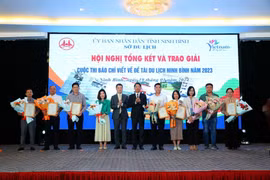 Gần 100 tác phẩm dự thi viết về du lịch Ninh Bình
