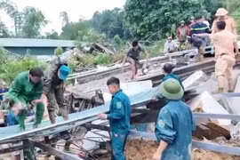 Khẩn trương khắc phục vụ sạt lở đất ở Hà Giang