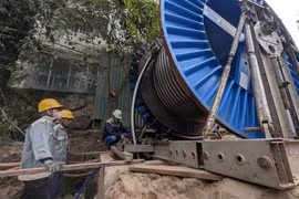 Hoàn thành di dời, đấu nối cáp ngầm điện cao thế nhà ga Metro 2 TP HCM