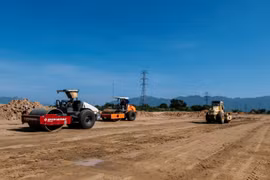 Kiên quyết chống 'mua, bán' thầu tại các dự án xây dựng đường bộ cao tốc