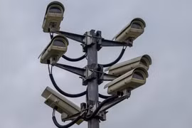 Hàn Quốc gỡ bỏ 1.300 camera khỏi các căn cứ quân sự vì lý do an ninh