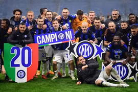 Hạ AC Milan, Inter Milan vô địch Serie A sớm 5 vòng đấu