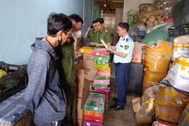 Gia Lai: Phát hiện hơn 2.000 chiếc bánh trung thu không rõ nguồn gốc
