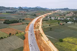 Khắc phục tình trạng khan hiếm nguồn cát xây dựng tại Đồng bằng sông Cửu Long