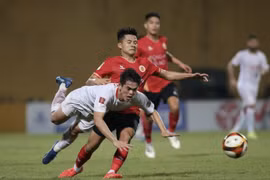Thua Thể Công Viettel, Công an Hà Nội xa dần ngôi vương V.League 2023/24