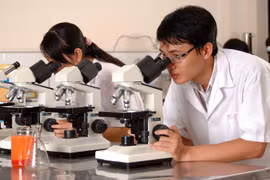 Đến năm 2025, có khoảng 30 tổ chức khoa học và công nghệ công lập được xếp hạng khu vực và thế giới