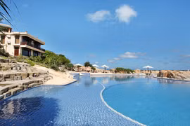 Khách sạn, resort 3-4 sao ở Bình Thuận gần kín phòng