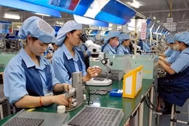 Đầu tư ra nước ngoài của doanh nghiệp Việt giảm 54,5% trong 9 tháng