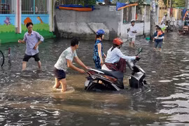 Dự báo thời tiết ngày 17/11: Triều cường đạt đỉnh, Nam Bộ ngập sâu nhiều nơi