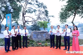 Khánh thành vườn hoa hồ Thiền Quang với 4 không gian mở
