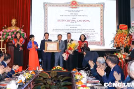 Kỷ niệm 35 năm Ngày Báo Nhân Dân cuối tuần ra số đầu: Tạo dựng bản sắc, khẳng định bản lĩnh