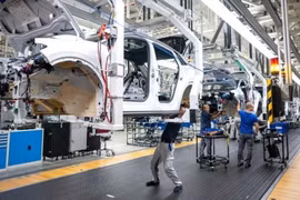 Ngành công nghiệp ô tô châu Âu đứng trước nguy cơ phá sản